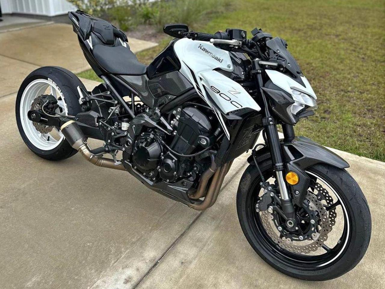 2022 Kawasaki z $10,000