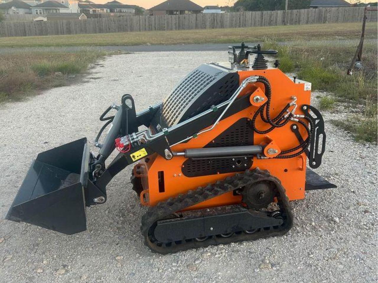 Brand New 23hp Mini Skid Steer