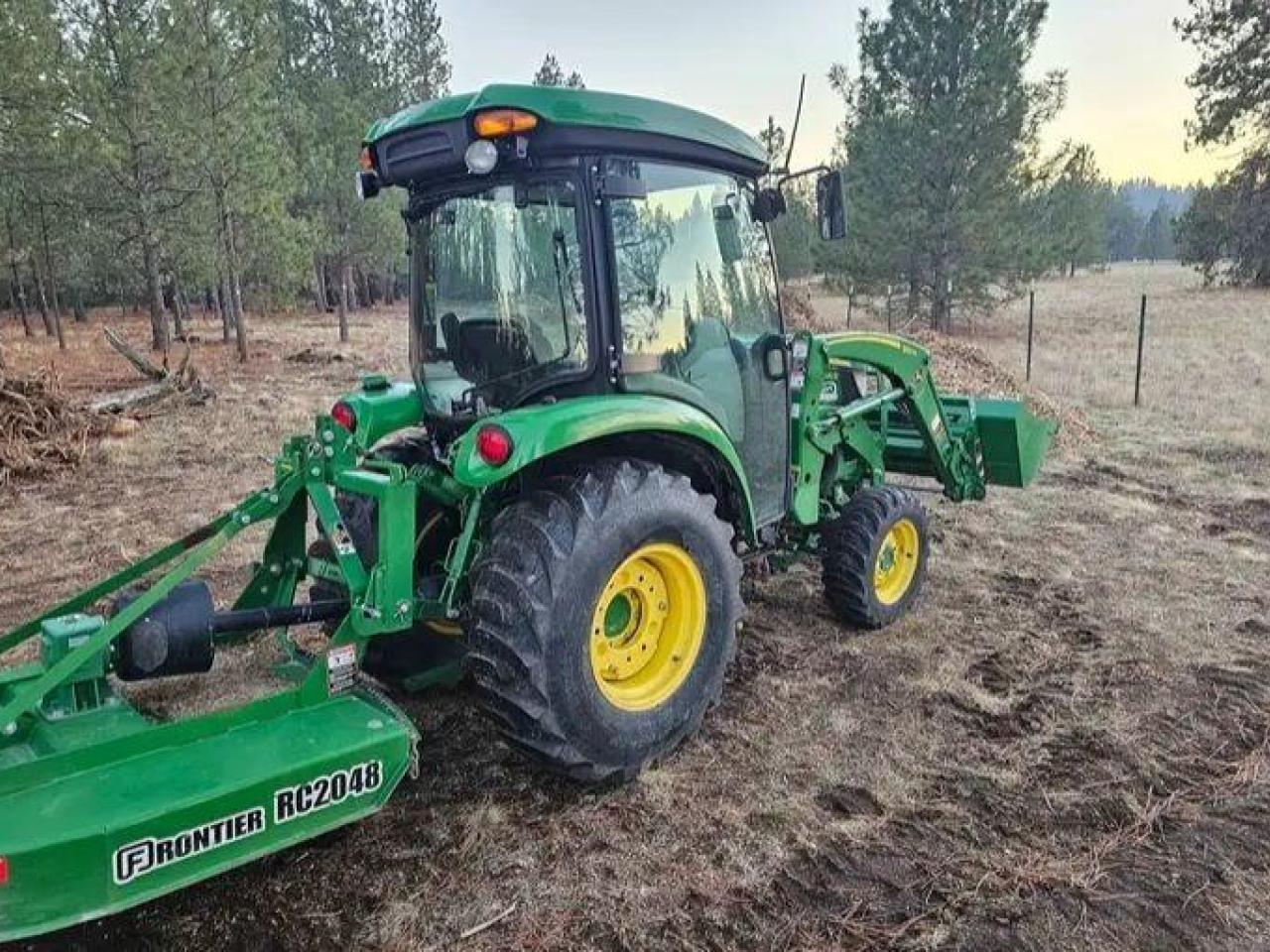 2019 PACKAGE DEAL!!! john deere 3046r low hours!!