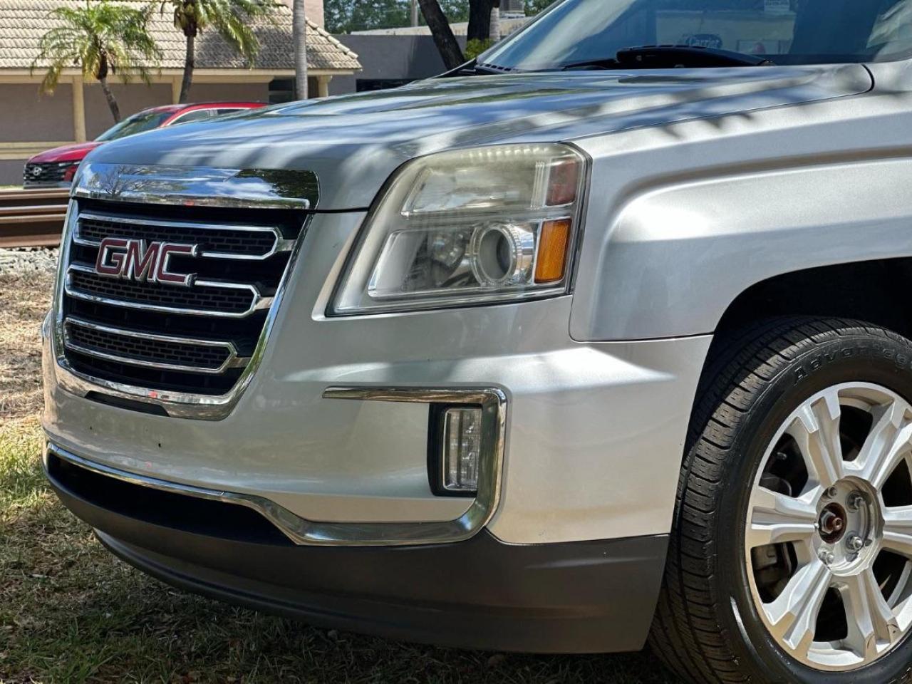 2017 GMC Terrain SLT Sport Utility 4D