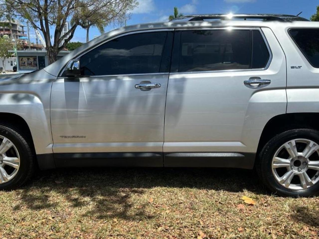 2017 GMC Terrain SLT Sport Utility 4D