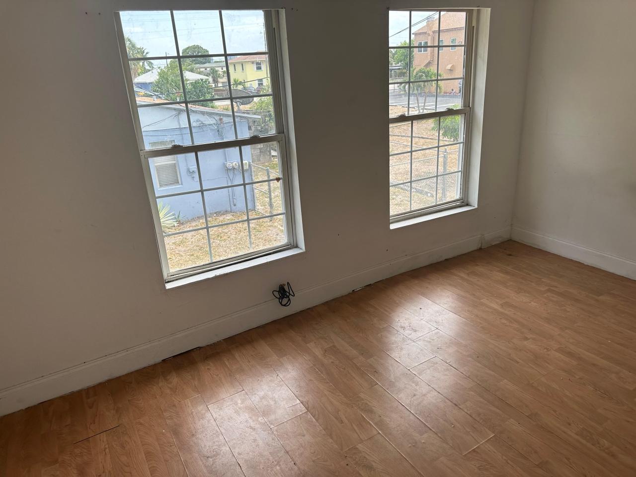 3 Bed 1 Bath For only 269k