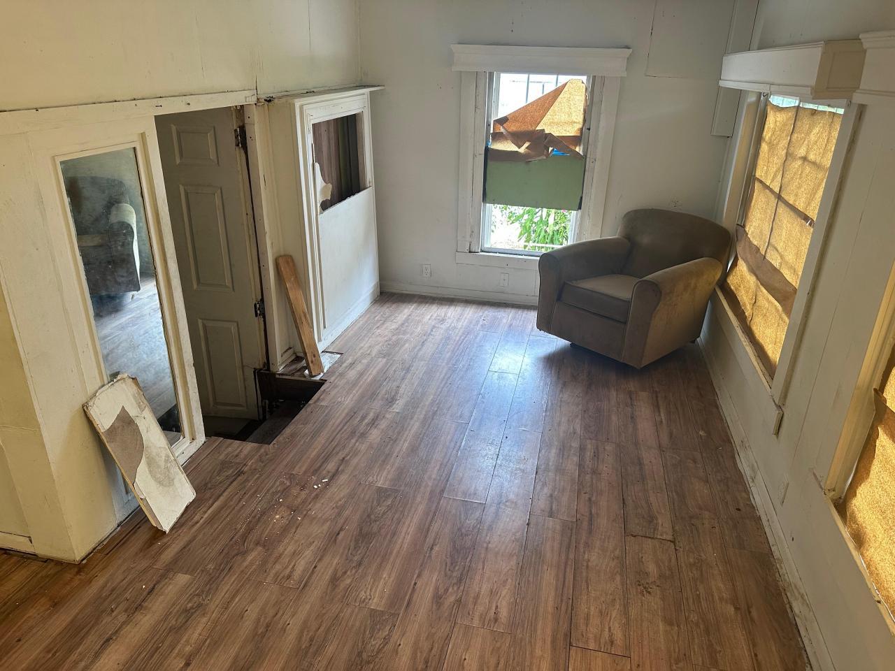 3 Bed 1 Bath For only 269k