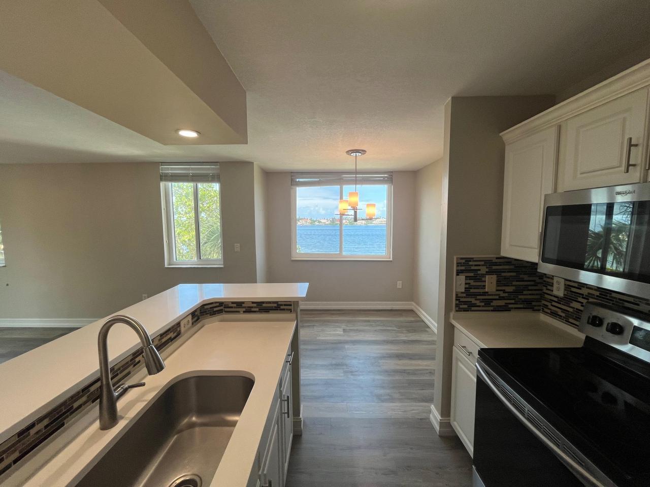 Resort style condo with Waterview