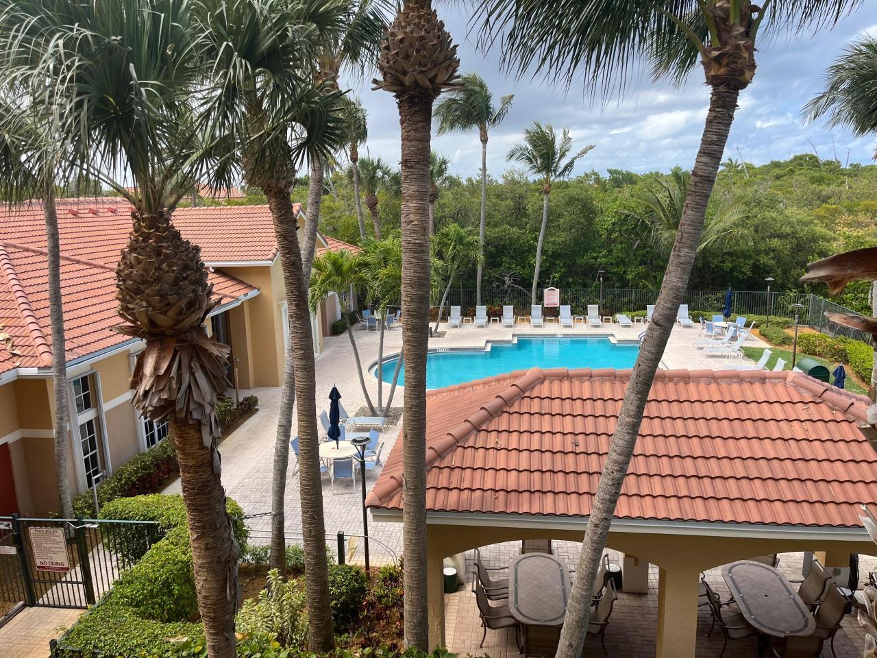 Resort style condo with Waterview
