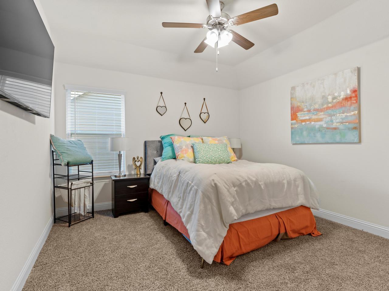 5 bed 4 bath two story home for sale
