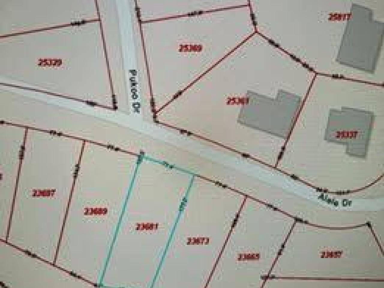 Lot For Sale in Tahitian Village, Bastrop, TX