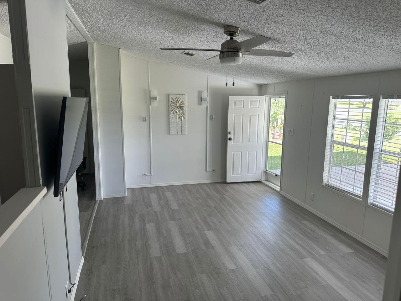 House for rent or sale +55 community