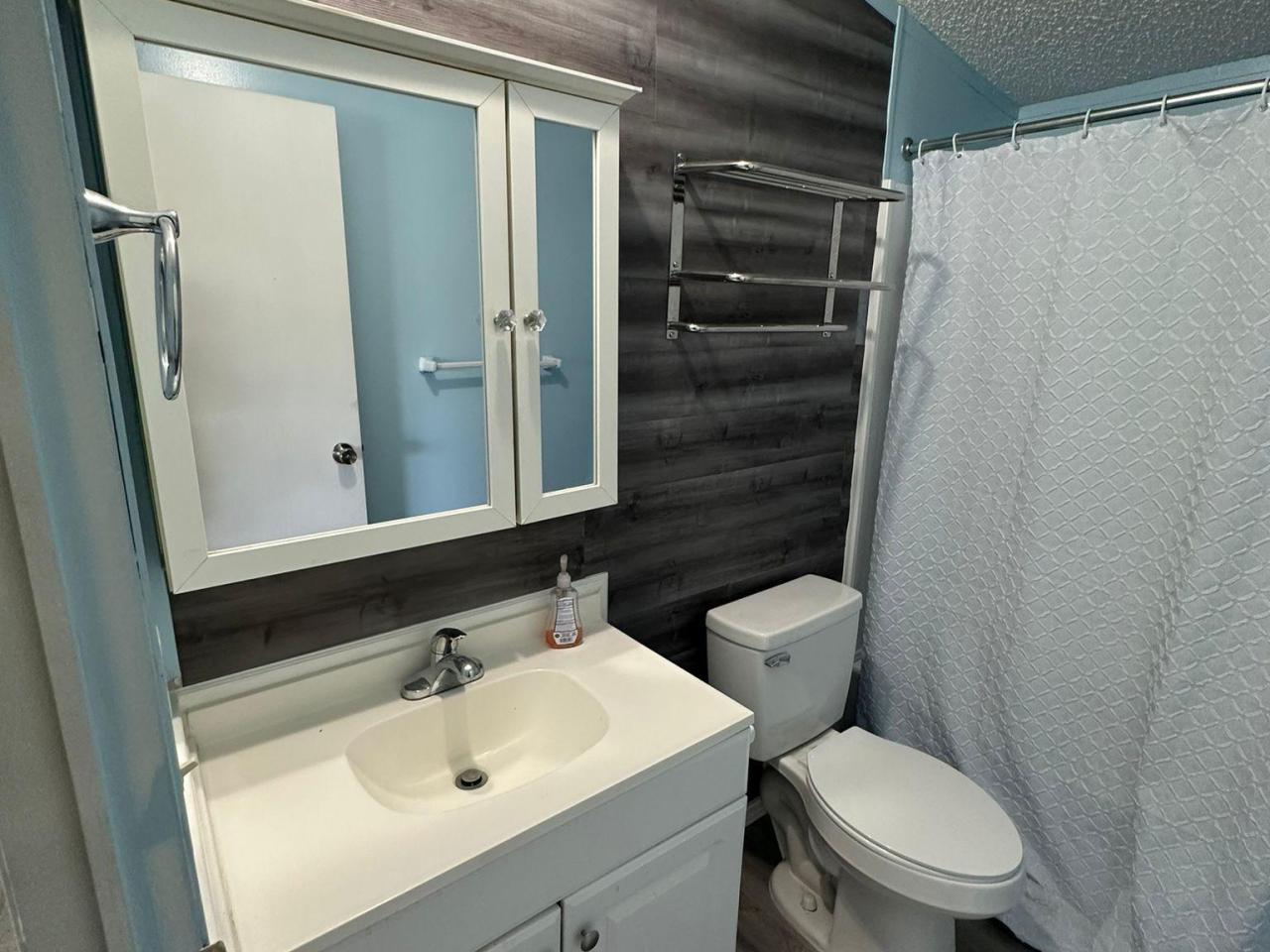 House for rent or sale +55 community