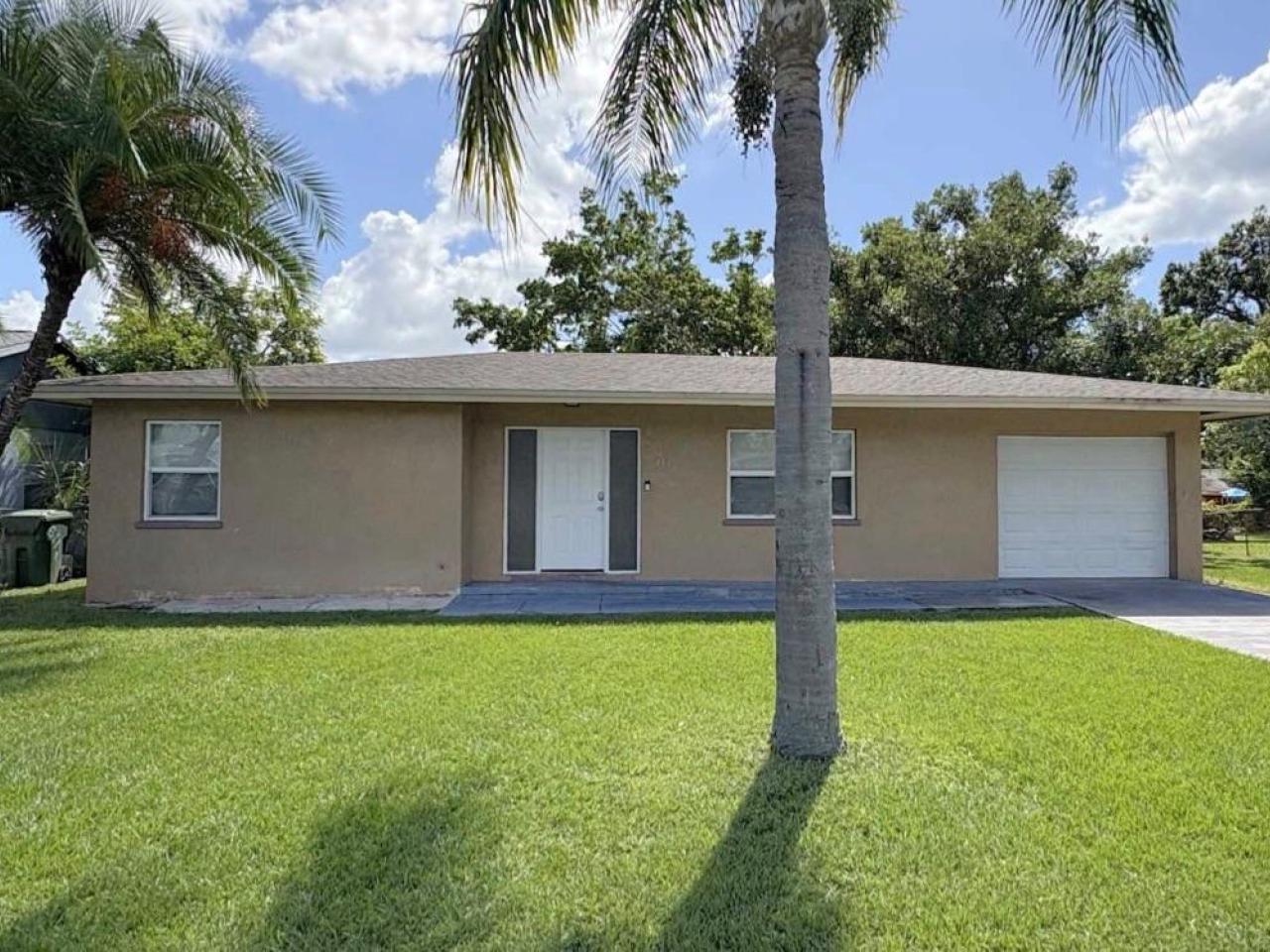 3 Bedroom 2 Bedroom Beautiful home for rent