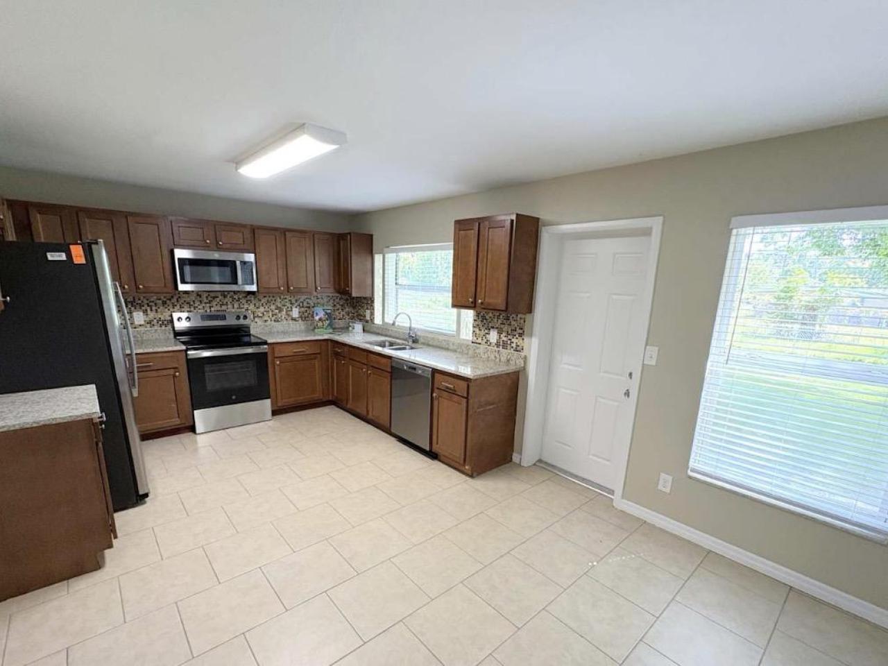 3 Bedroom 2 Bedroom Beautiful home for rent