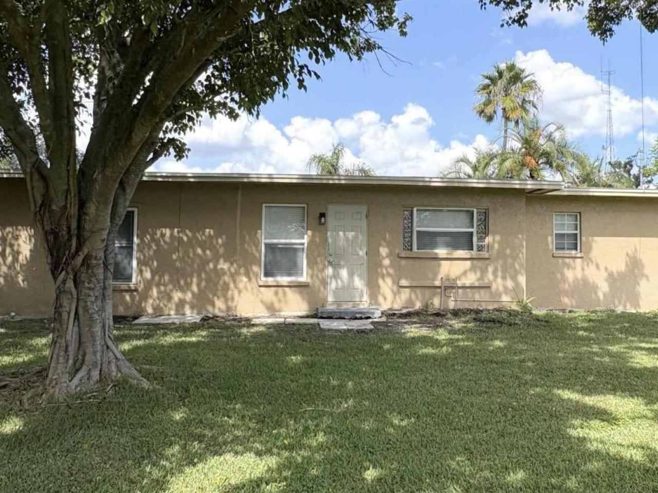 3 Bedroom 2 Bedroom Beautiful home for rent