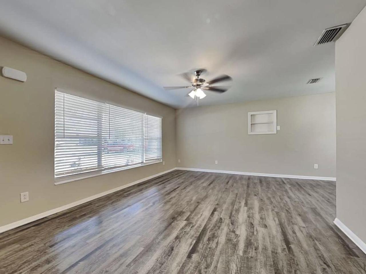 3 Bedroom 2 Bathroom beautiful home