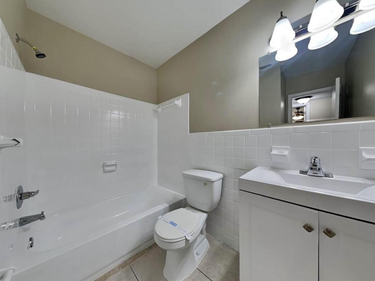 3 Bedroom 2 Bathroom beautiful home