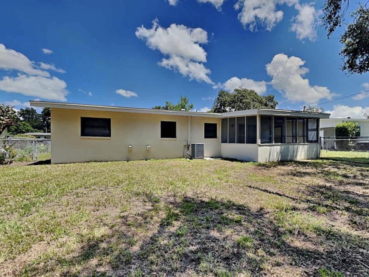 3 Bedroom 2 Bathroom beautiful home