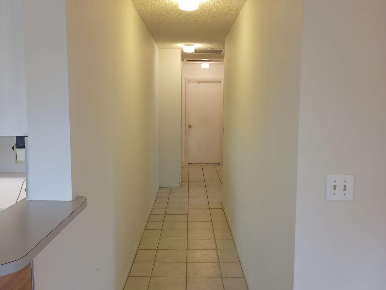 House for Sale by Owner!! On the Water! 3% commission to buyer's agent! - 9