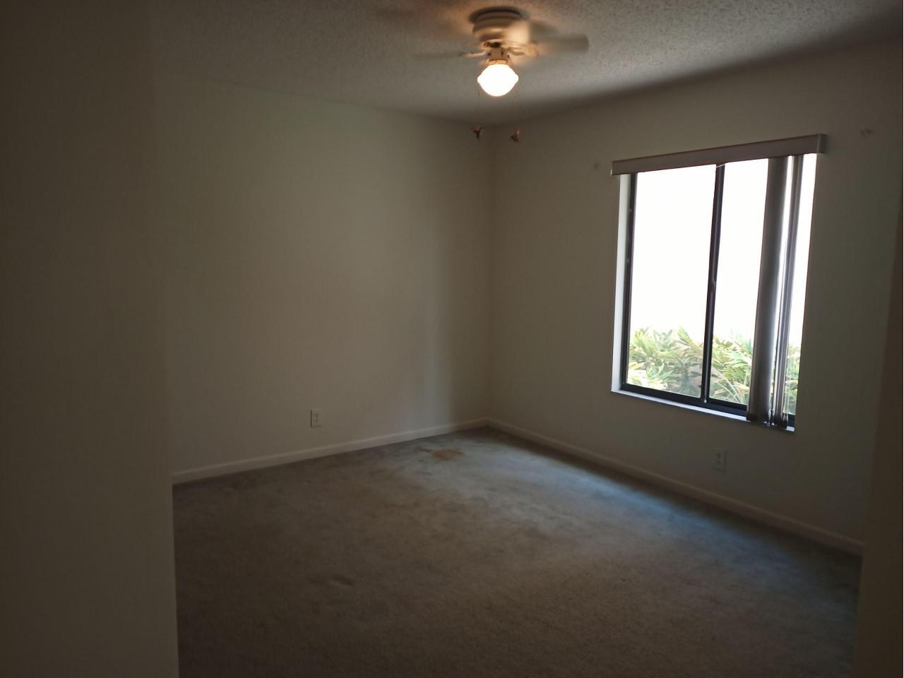 House for Sale by Owner!! On the Water! 3% commission to buyer's agent! - 13